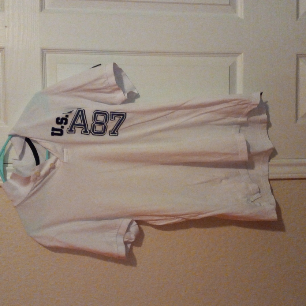 Aeroplastele Large White Collar Tee
